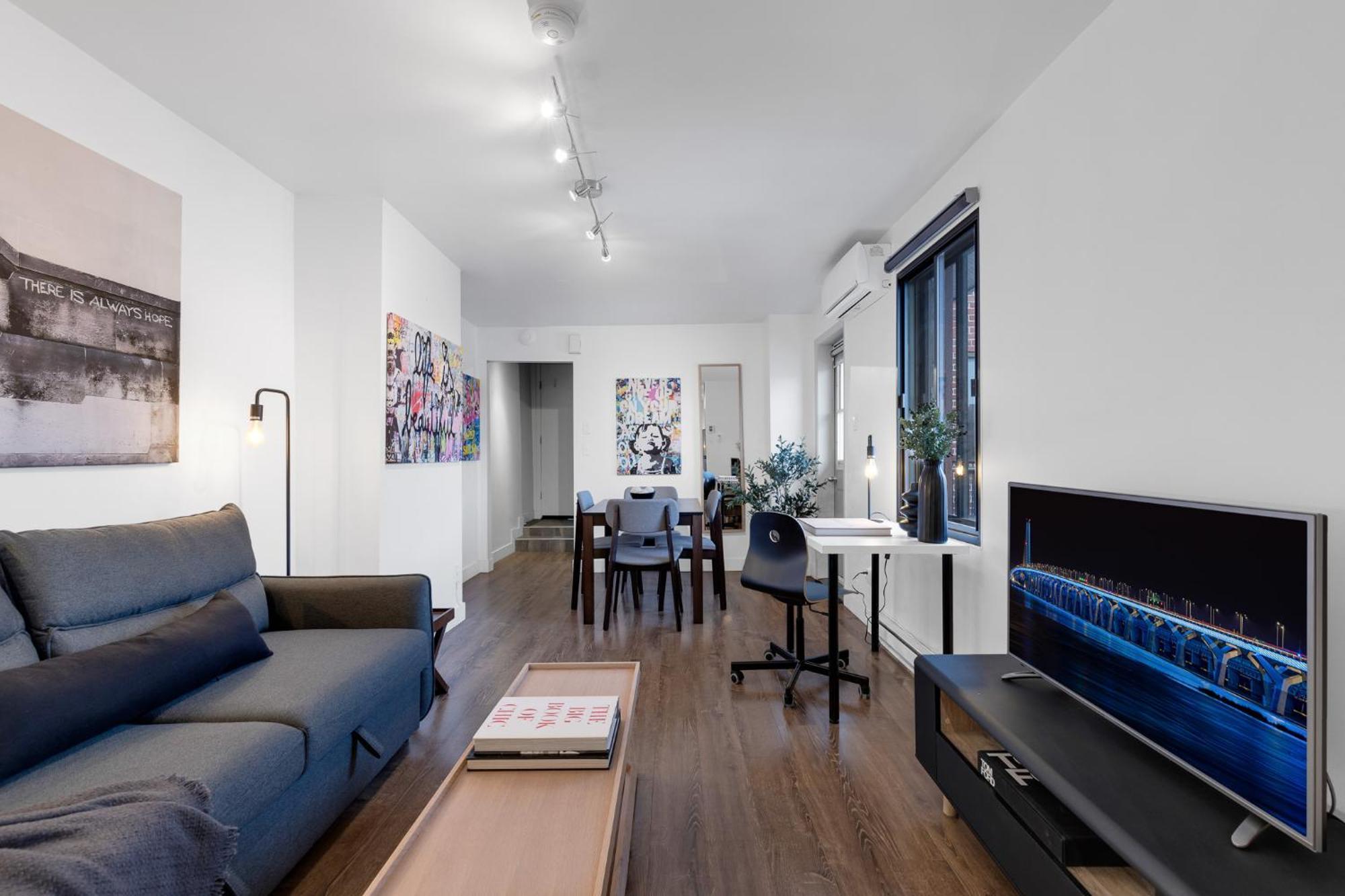 Liv Mtl Soho Aparthotel Montreal Exterior photo
