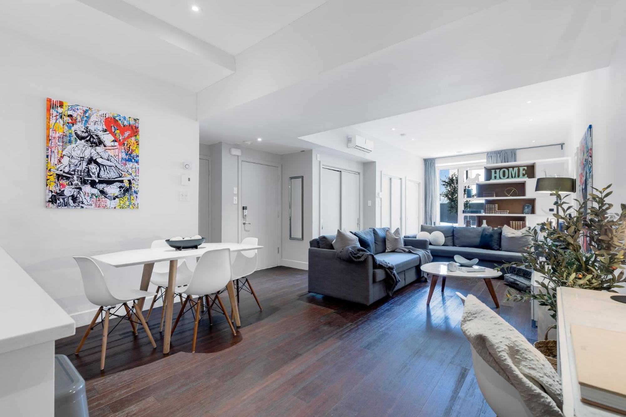 Liv Mtl Soho Aparthotel Montreal Exterior photo